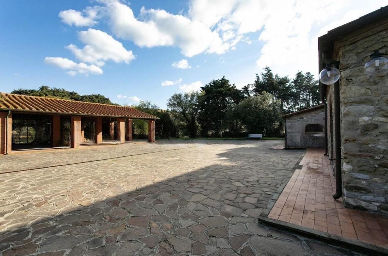 Maison Antoinette San Vincenzo Exterior photo